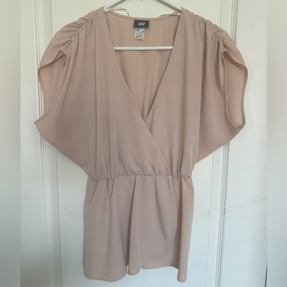 H&M Women's Soft Pink Blouse - Size 4